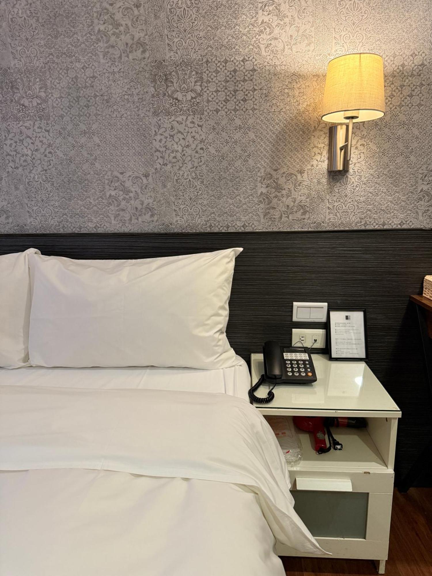 泊居旅店 Oursinn Hotel Taipeh Exterior foto