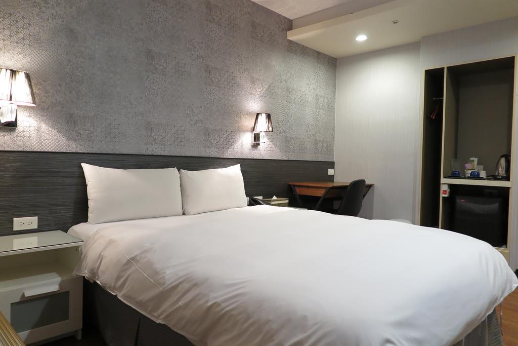 泊居旅店 Oursinn Hotel Taipeh Exterior foto