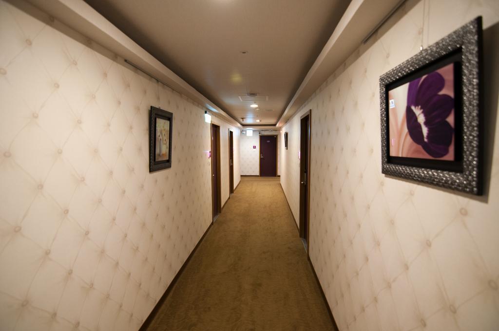 泊居旅店 Oursinn Hotel Taipeh Exterior foto