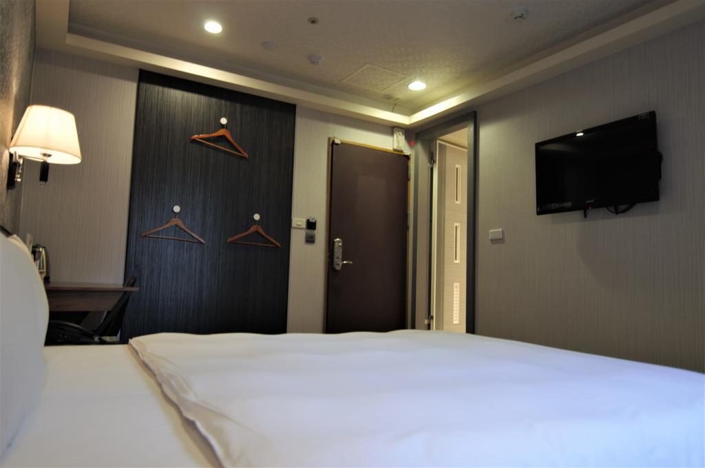 泊居旅店 Oursinn Hotel Taipeh Exterior foto