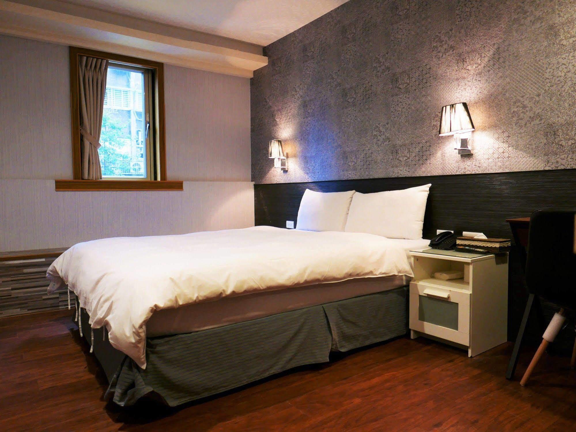 泊居旅店 Oursinn Hotel Taipeh Exterior foto